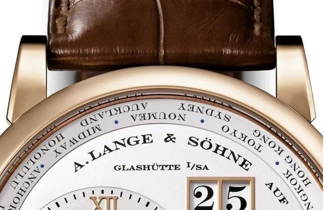 朗格最新推出Lange 1 Time Zone蜂蜜金腕表（圖）
