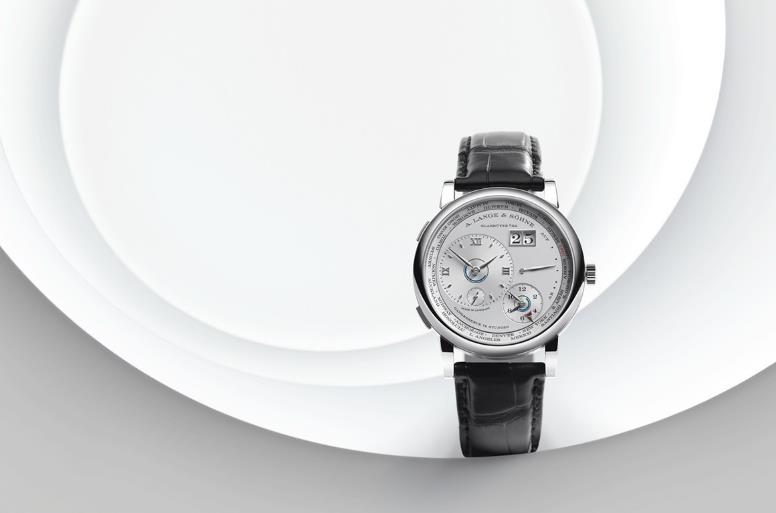 LANGE 1朗格1世界時腕表，驚鴻一瞥（圖）
